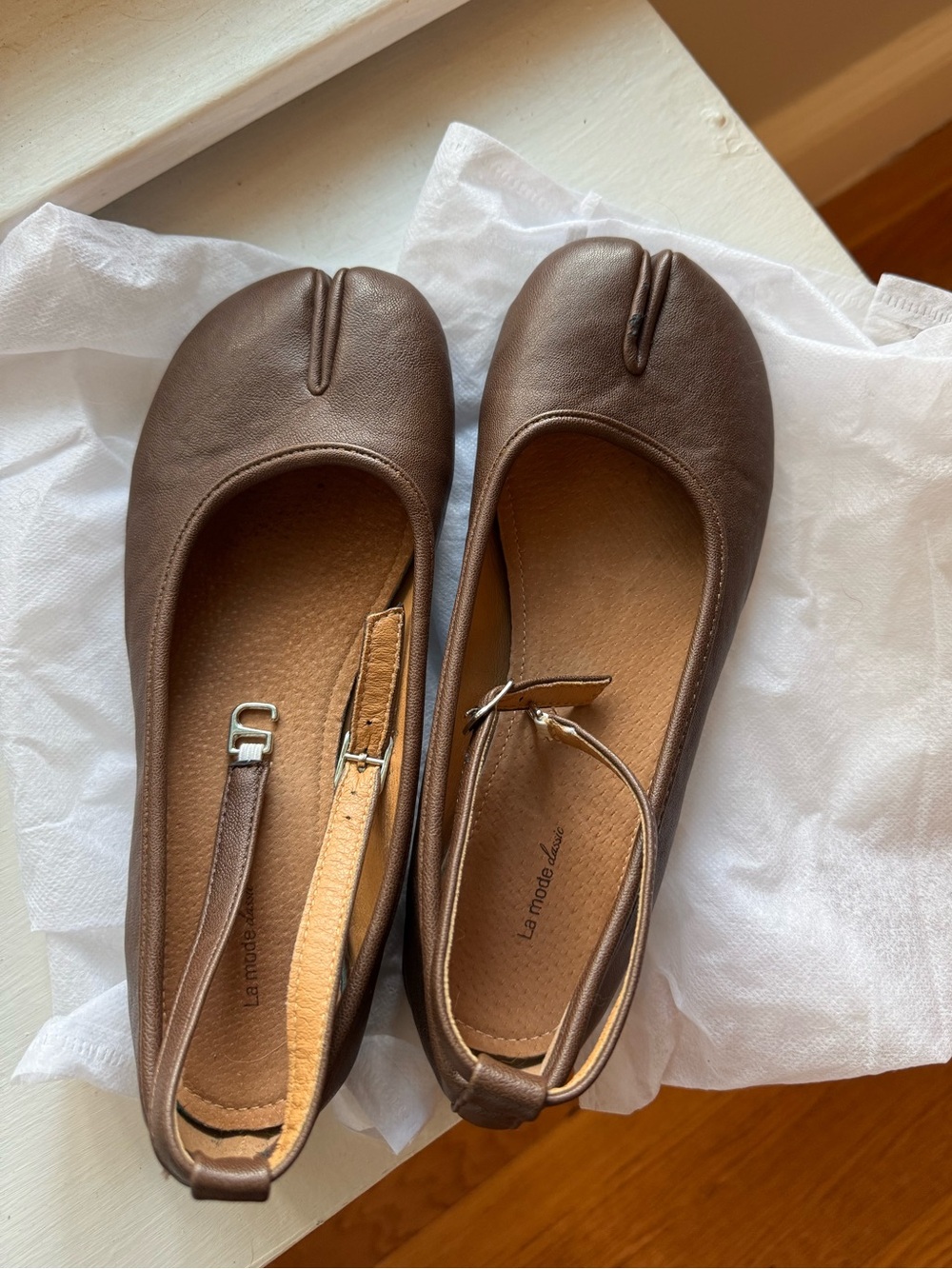 La Mode Classic brown Tabi